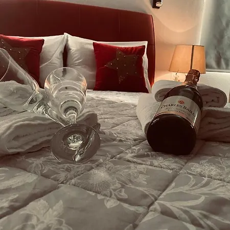 Zoe Boutique Rum i privatbostad *